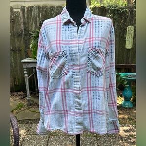 Cloth & Stone Pink and Blue Plaid Shirt